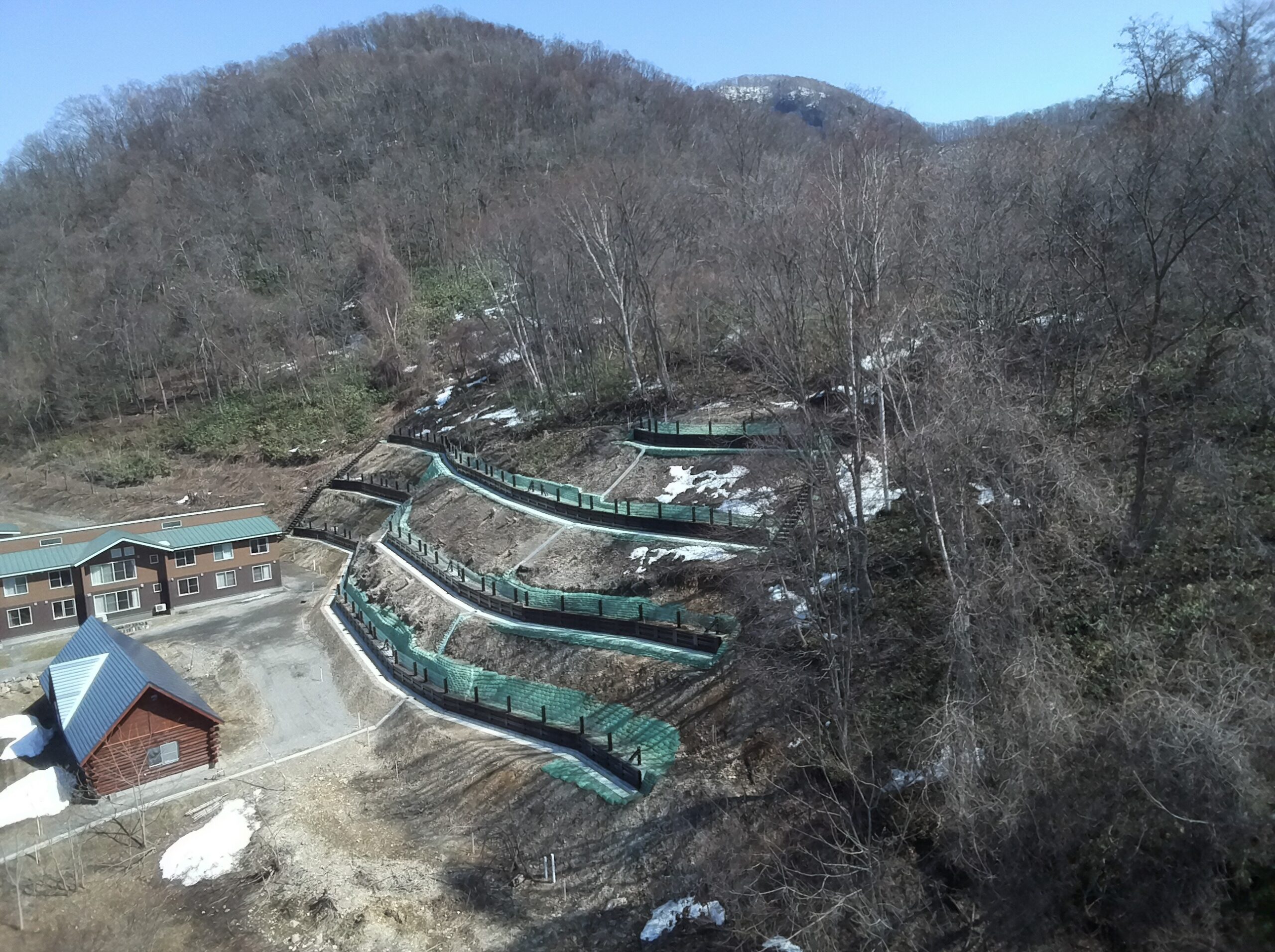 R4-工事名-洞爺川東急傾斜地崩壊対策工事-発注者-北海道室蘭建設管理部